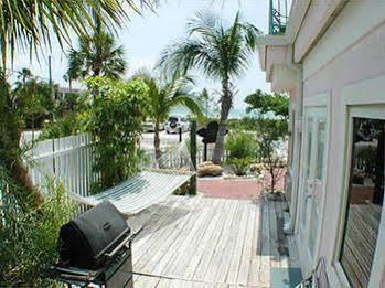 Beach Palms Of Siesta Key Village Exterior photo